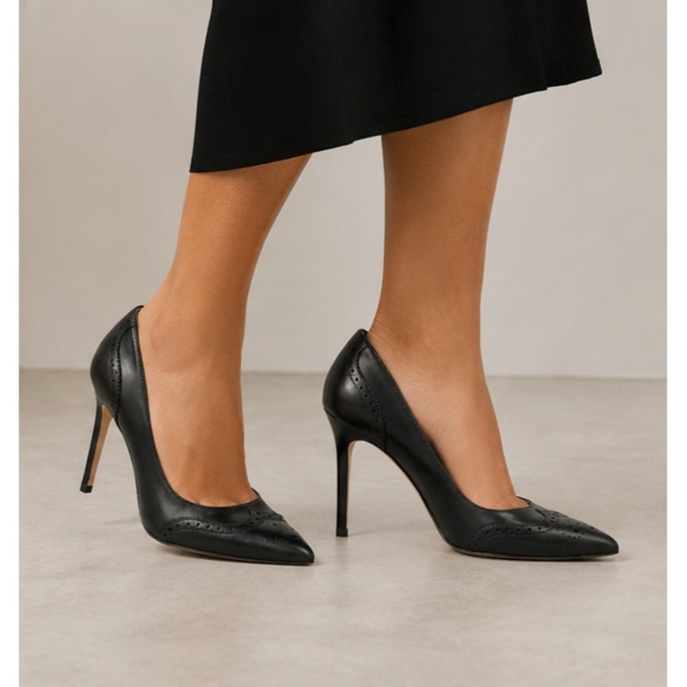 Lauren Ralph Lauren Womens Lynden Pumps Size 8B Black Leather Pointed Toe Heels